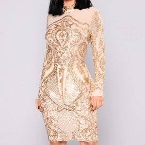 Woman's sequined party dress🌴